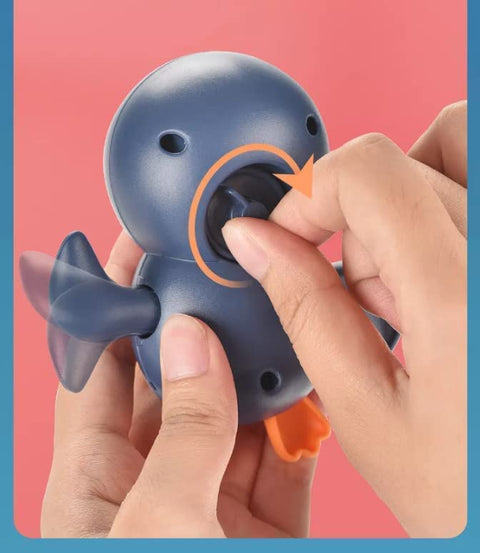 Wind Up Swimming Penguin Bath Toy | NE555 | Multicolor ( Pack of 1 )
