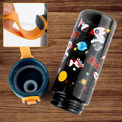 Water Bottle With Sipper Space Design Theme For Kids Anti-Leak Astronaut Kids 600 ml Bottle  (Pack of 1, assorted, Plastic) GBT-412