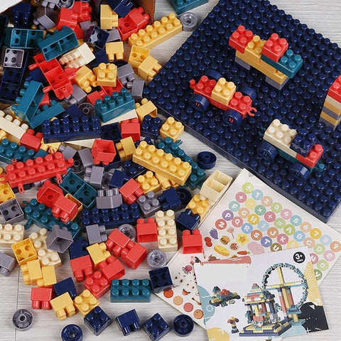 230 Pcs Building Blocks with Base Plate and Wheels and Storage Box | EK-019